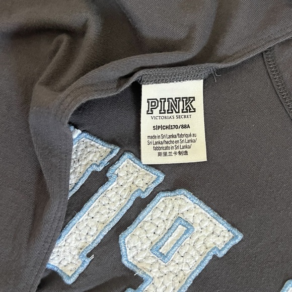 PINK Victoria's Secret Sequin ‘Love Pink’ Low Back Long Sleeve Tee - Picture 5 of 6